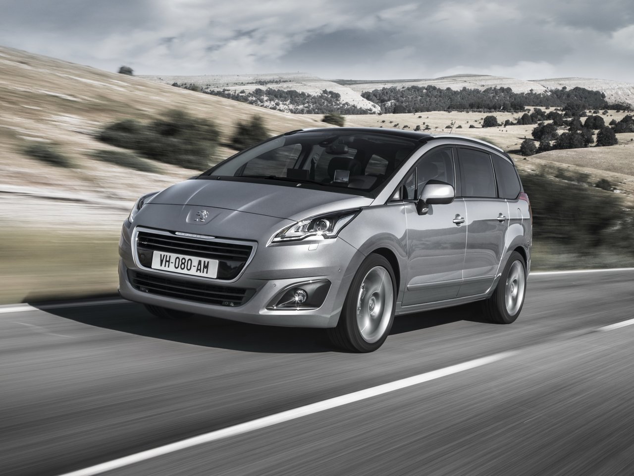 Подбор шин на Peugeot 5008