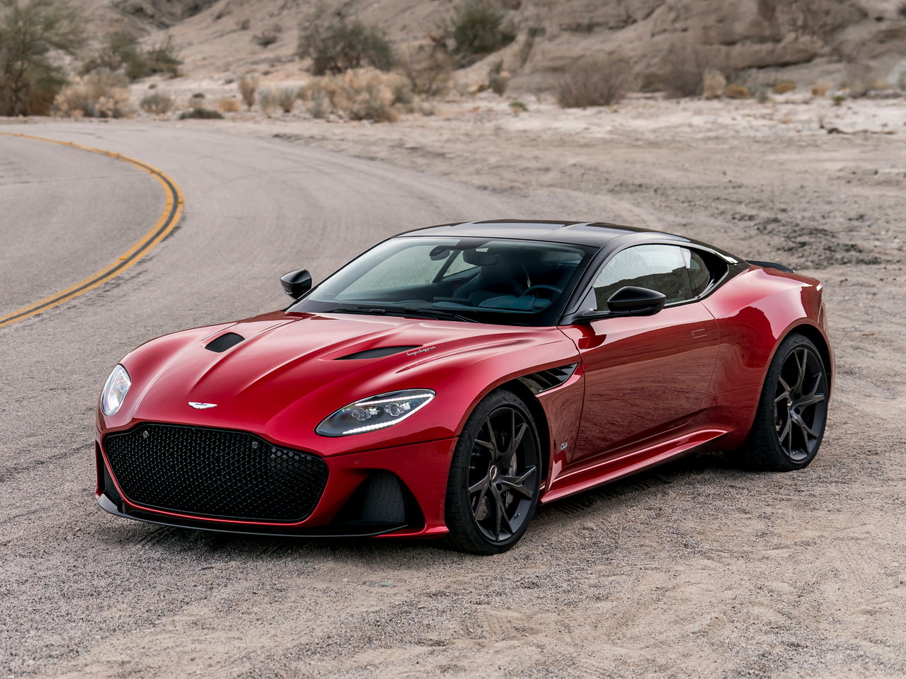 Подбор шин на Aston Martin DBS 770 Ultimate