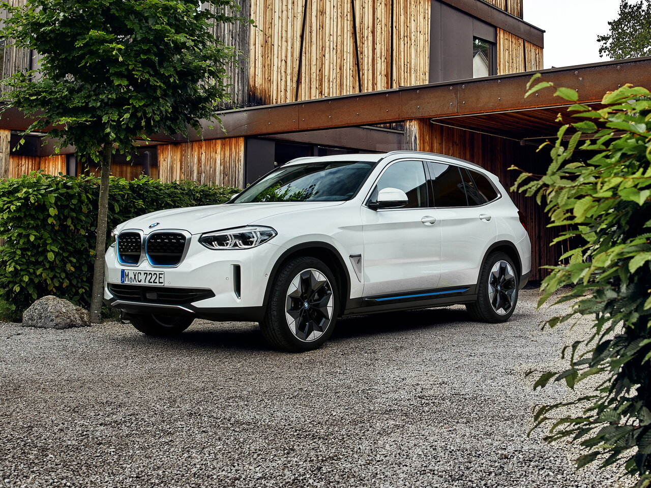Подбор шин на BMW iX3