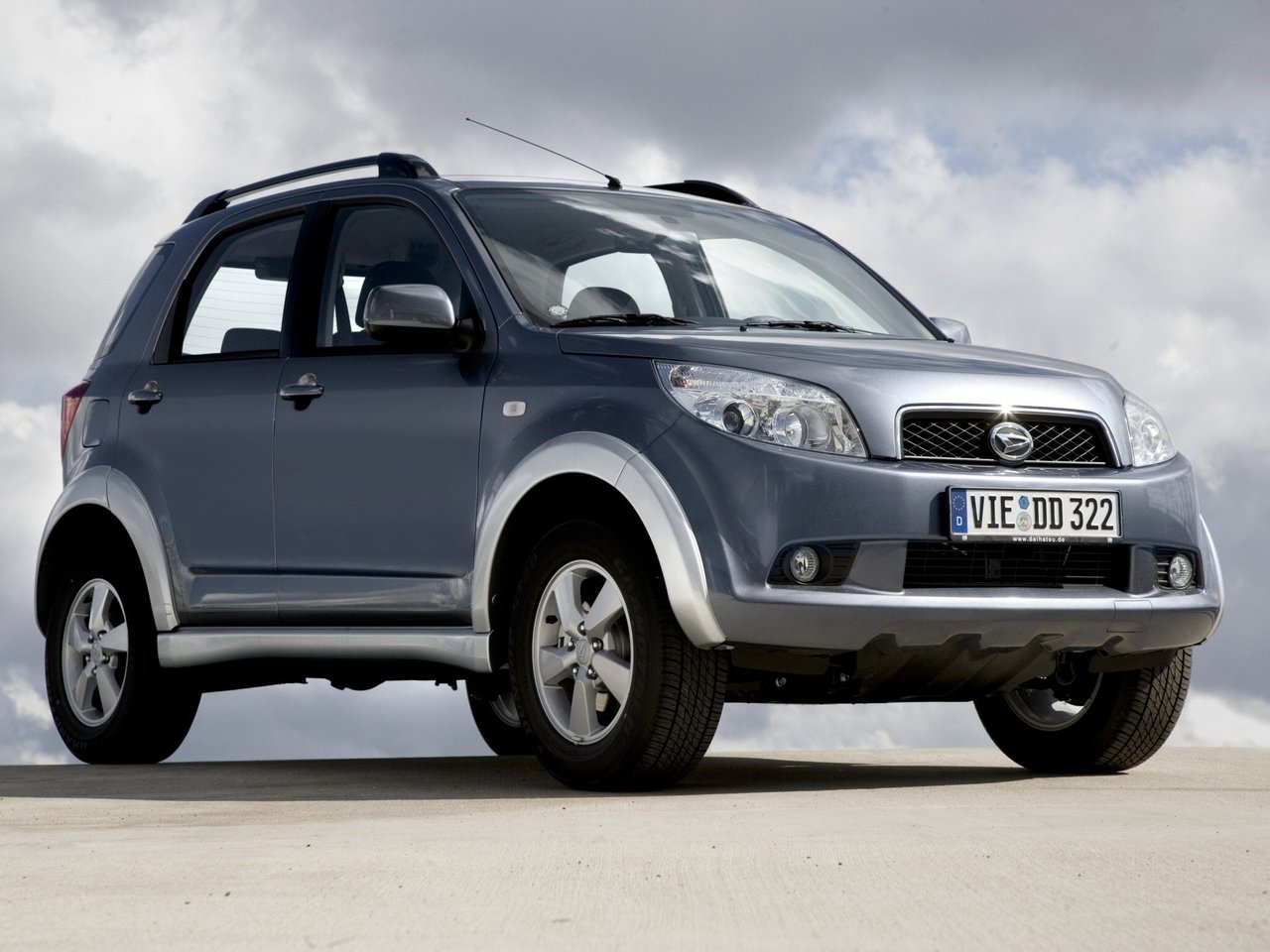 Подбор шин и дисков для автомобиля Daihatsu Terios II (J200). Шины на Daihatsu Terios II (J200)
