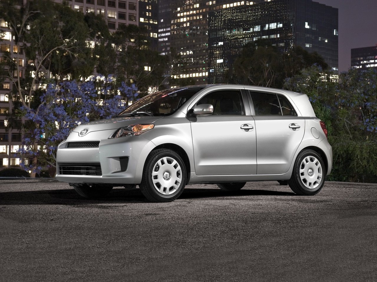 Подбор шин на Scion xD