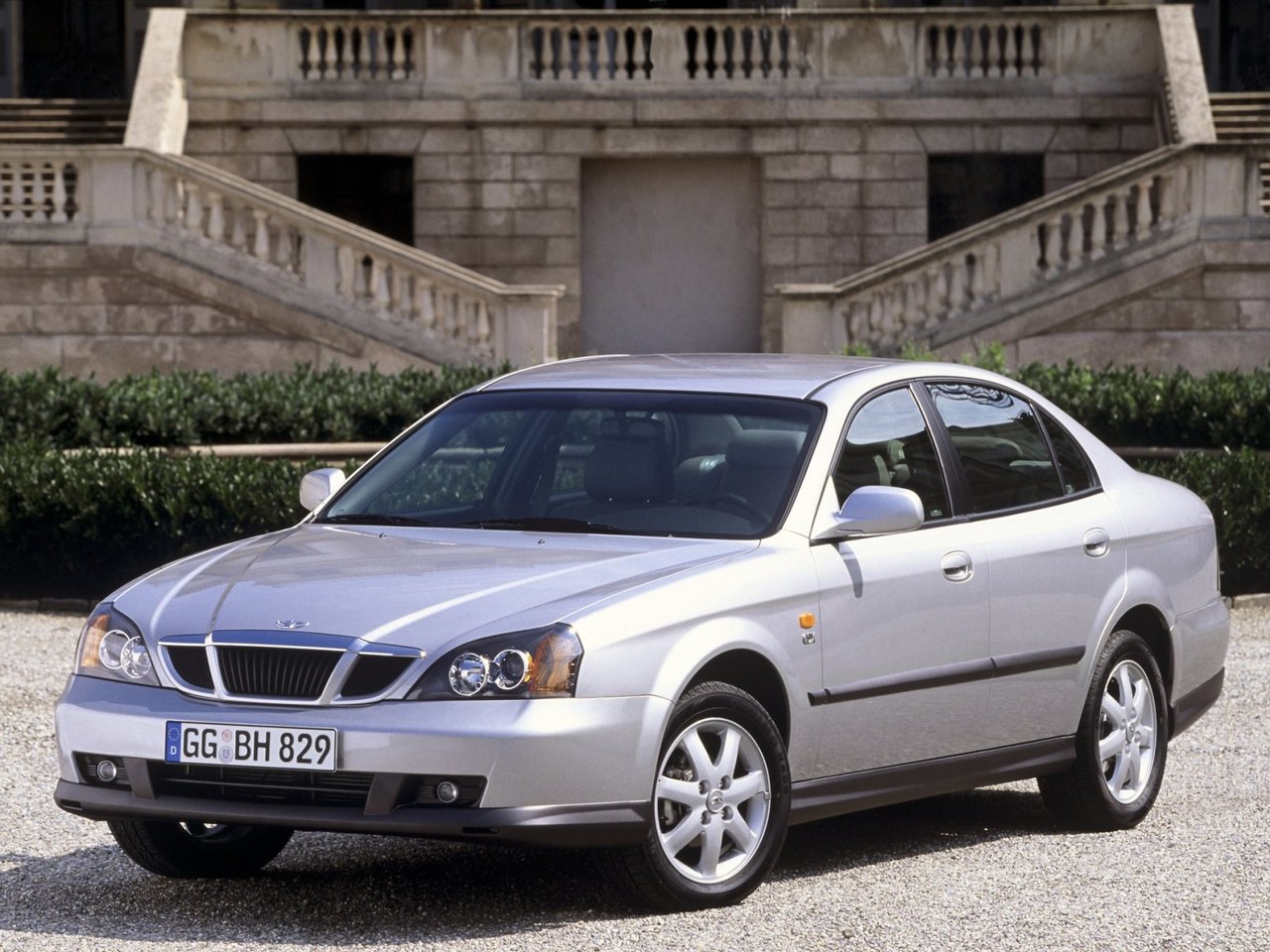 Подбор шин и дисков для автомобиля Daewoo Evanda. Шины на Daewoo Evanda