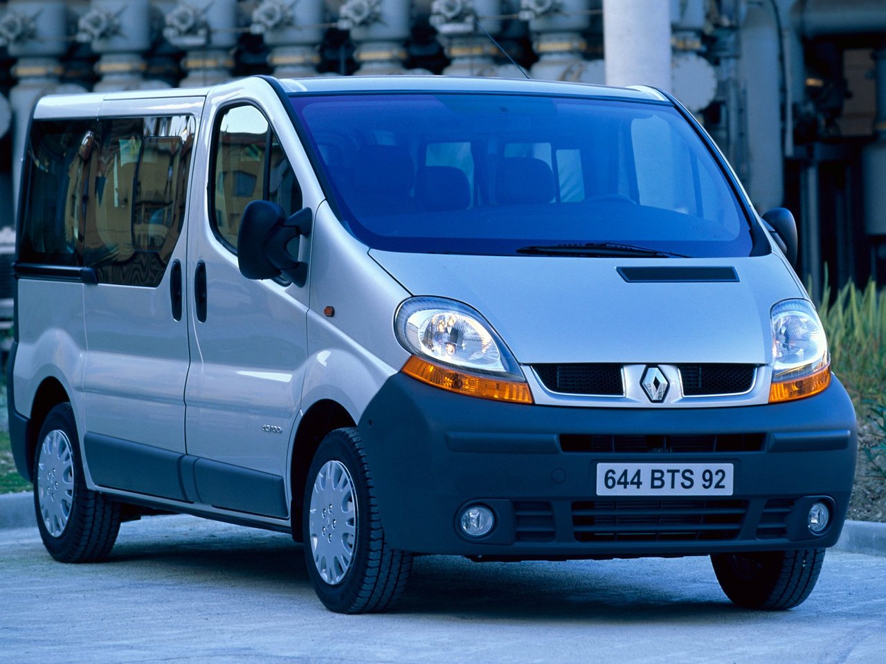 Подбор шин на Renault Trafic